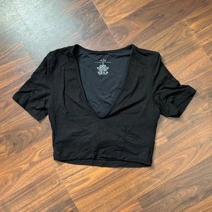 Klassy Network Cropped Short Sleeve Shirt